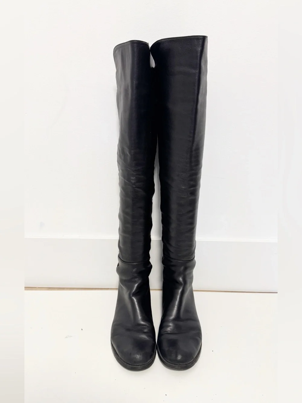 Stuart Weitzman 5050 Boot Black Leather size 7